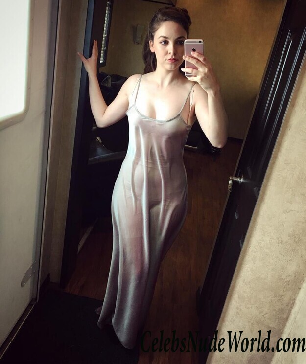 Brittany Curran Hot 59057