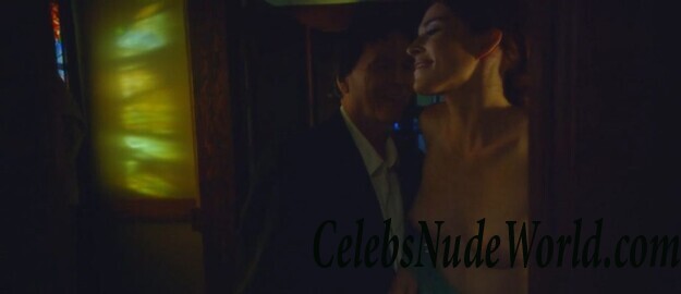 Chloe Dykstra Topless 60217