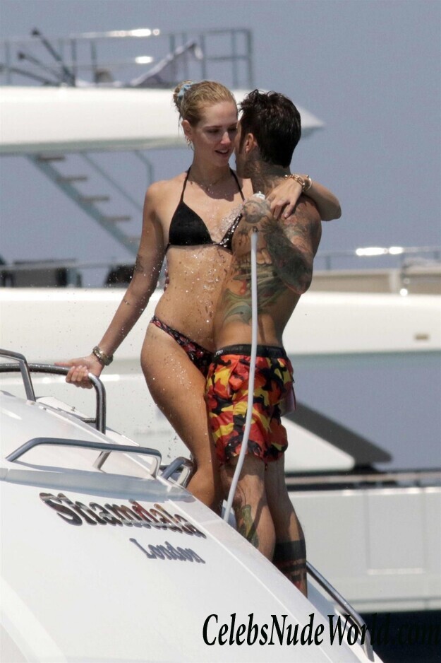 Chiara Ferragni Bikini 60608