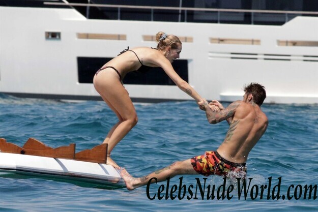 Chiara Ferragni Bikini 60613