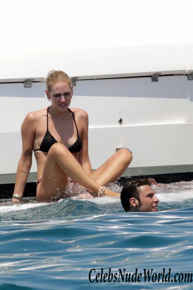 Chiara Ferragni Bikini 60615