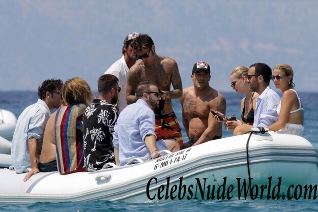 Chiara Ferragni Bikini 60617