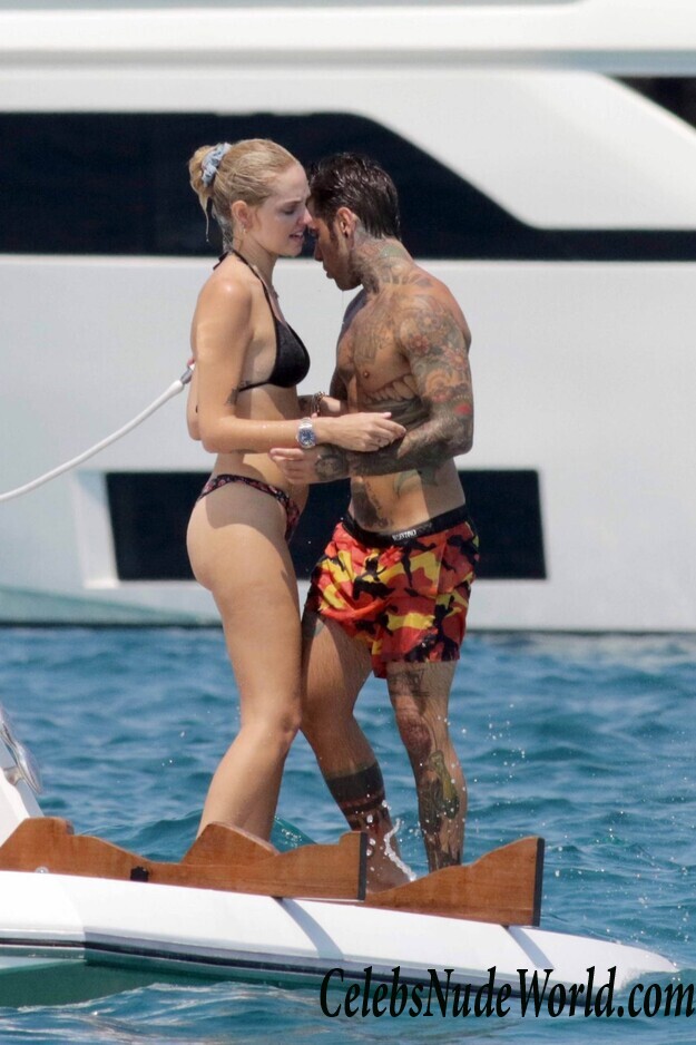 Chiara Ferragni Bikini 60622