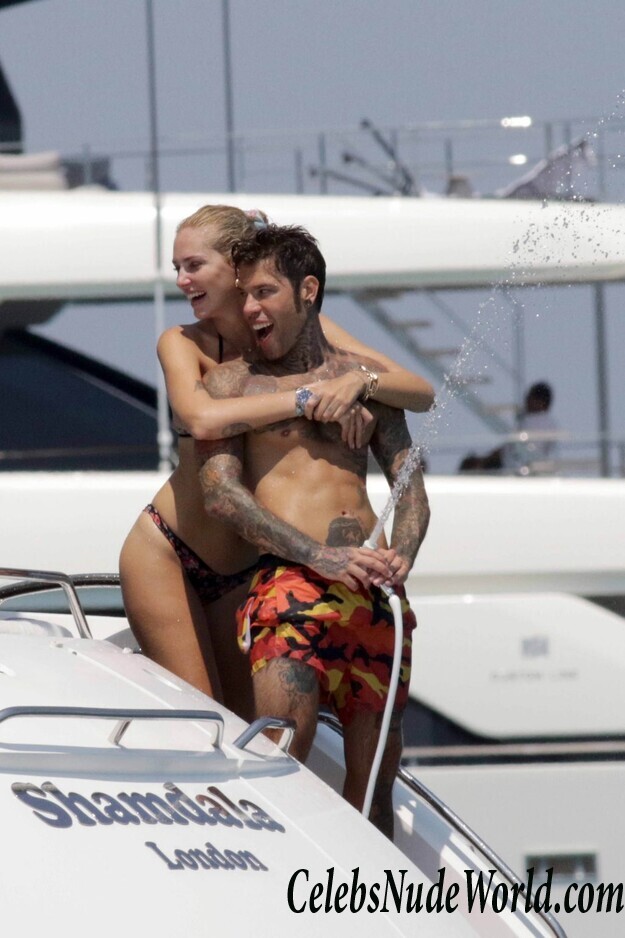 Chiara Ferragni Bikini 60623