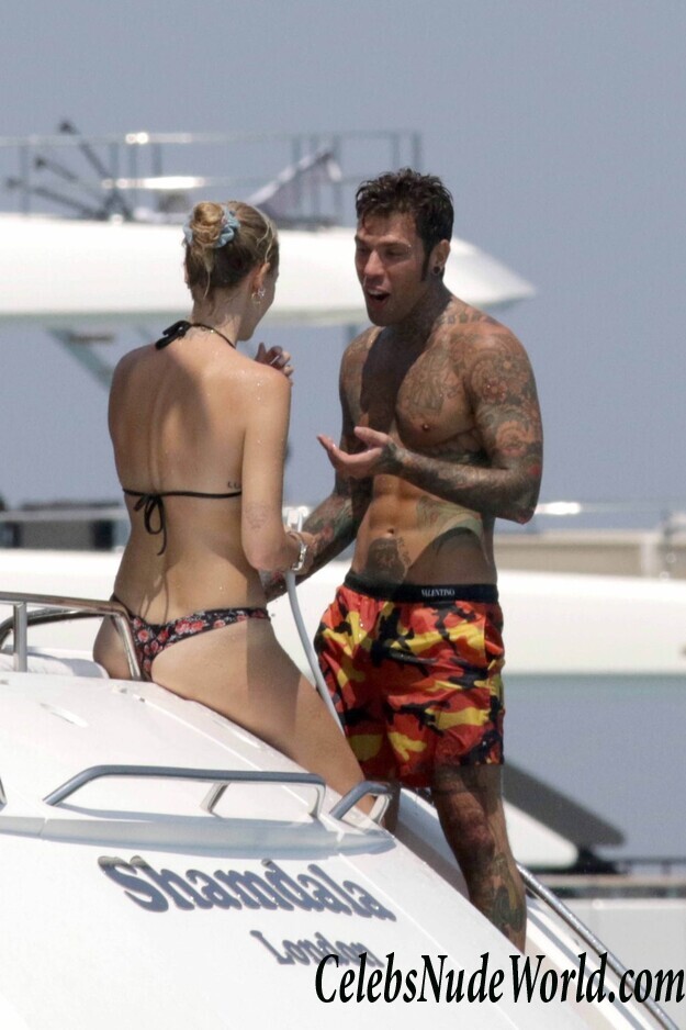 Chiara Ferragni Bikini 60625