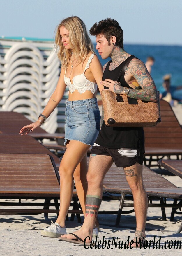 Chiara Ferragni Nip Slip Photos 60654