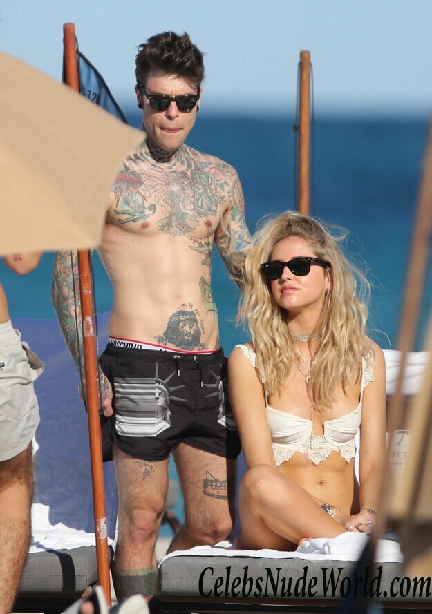 Chiara Ferragni Nip Slip Photos 60658