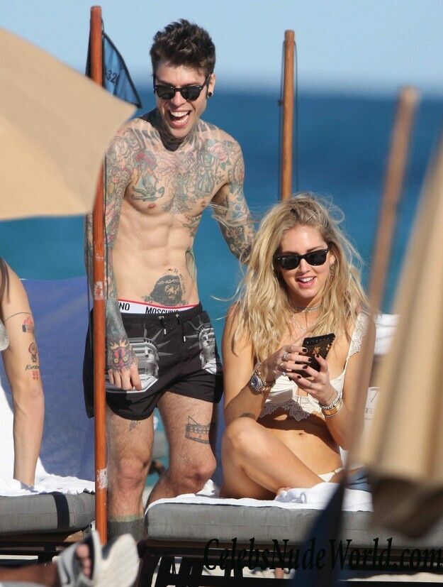 Chiara Ferragni Nip Slip Photos 60664