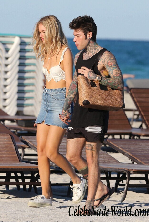 Chiara Ferragni Nip Slip Photos 60665