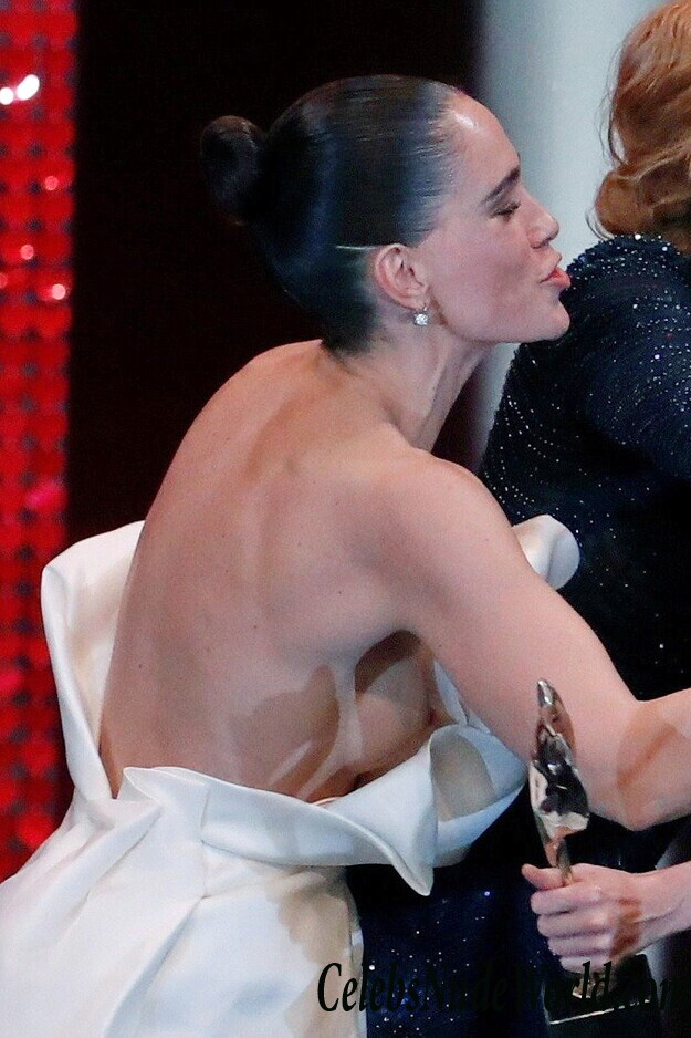 Celia Freijeiro Topless 61389