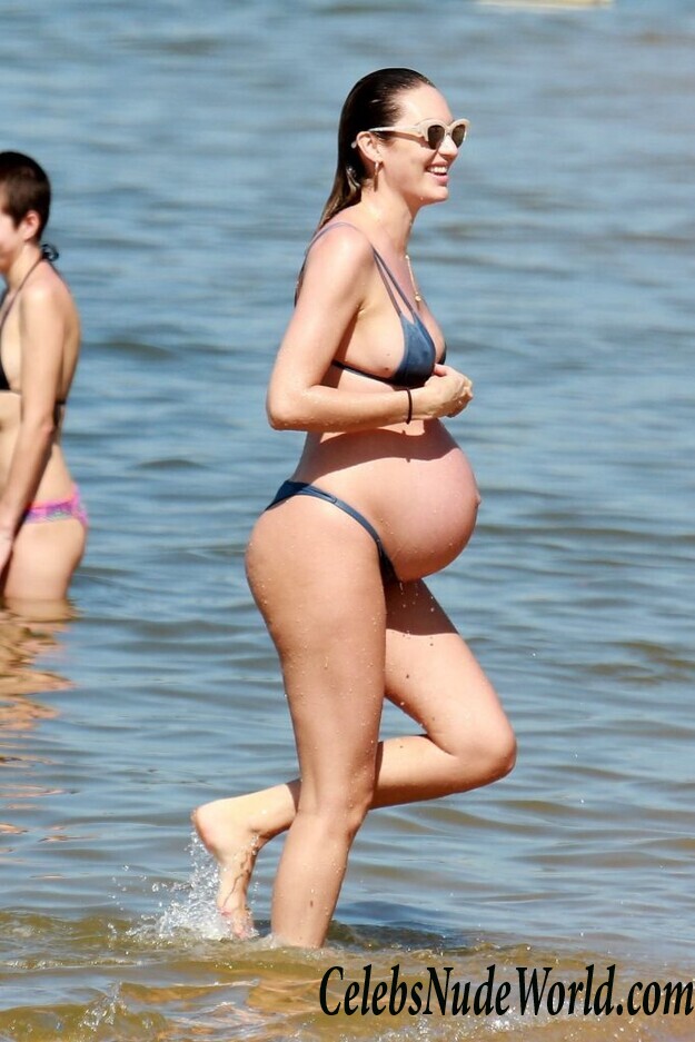 Candice Swanepoel Sexy 61666