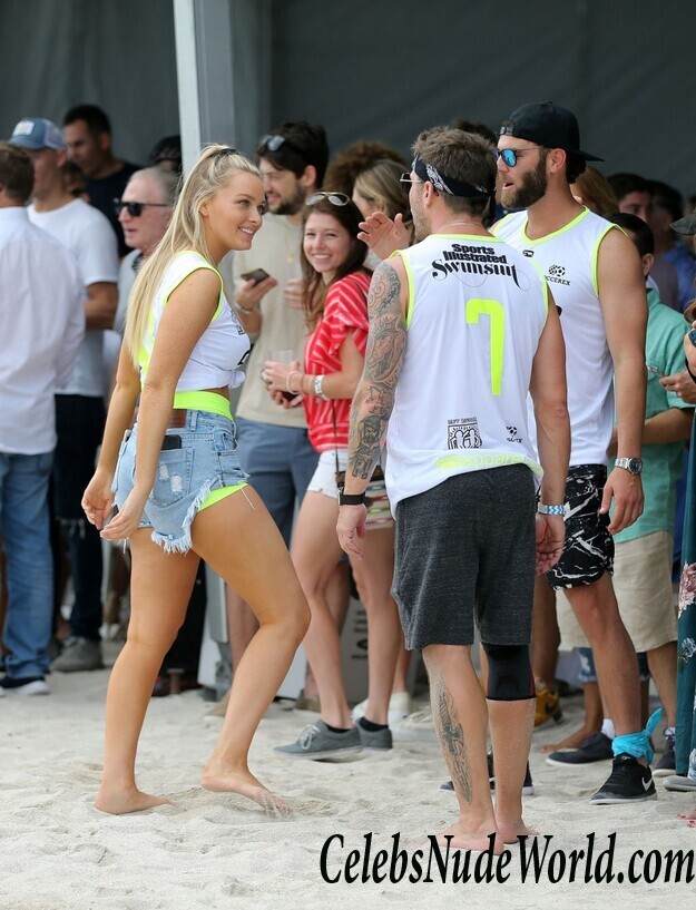 Camille Kostek Hot 61806