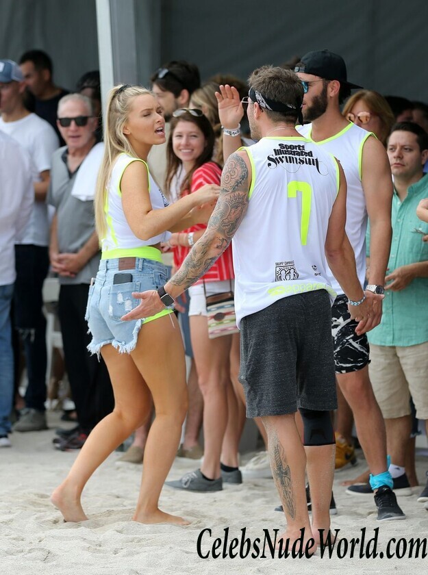 Camille Kostek Hot 61807