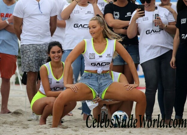 Camille Kostek Hot 61834