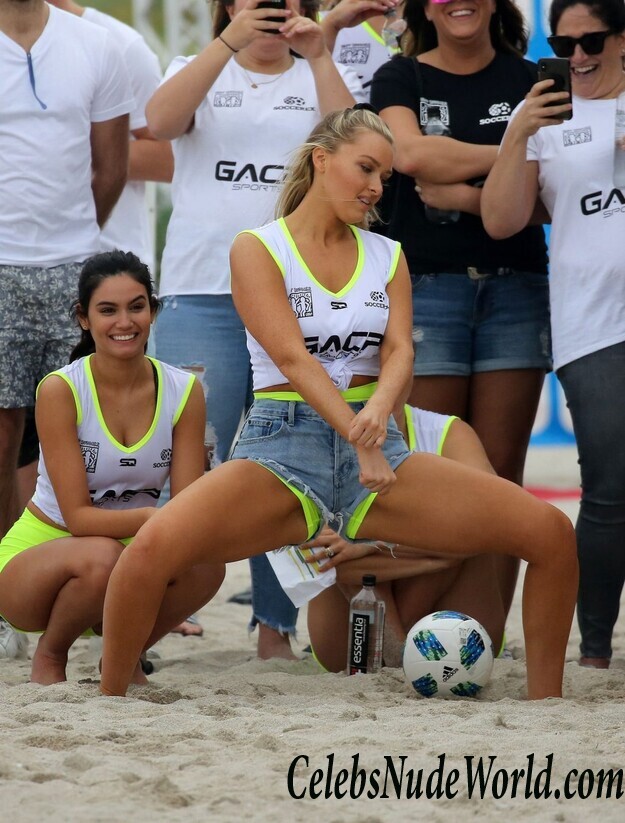 Camille Kostek Hot 61837