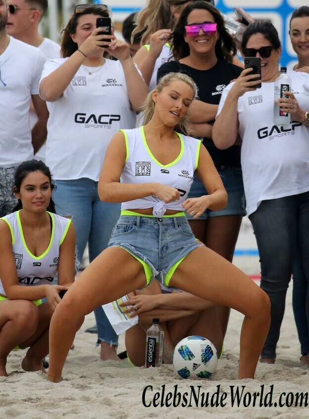 Camille Kostek Hot 61838