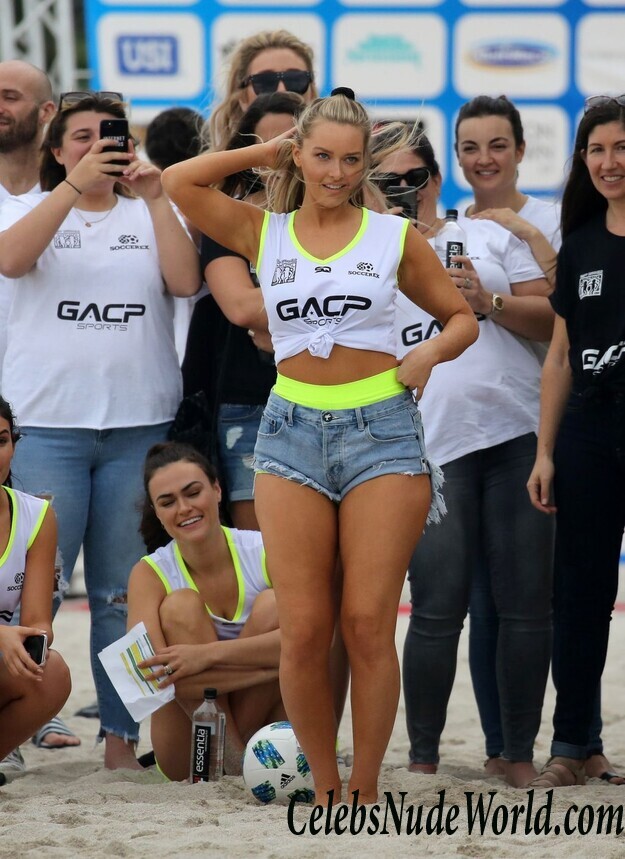 Camille Kostek Hot 61842