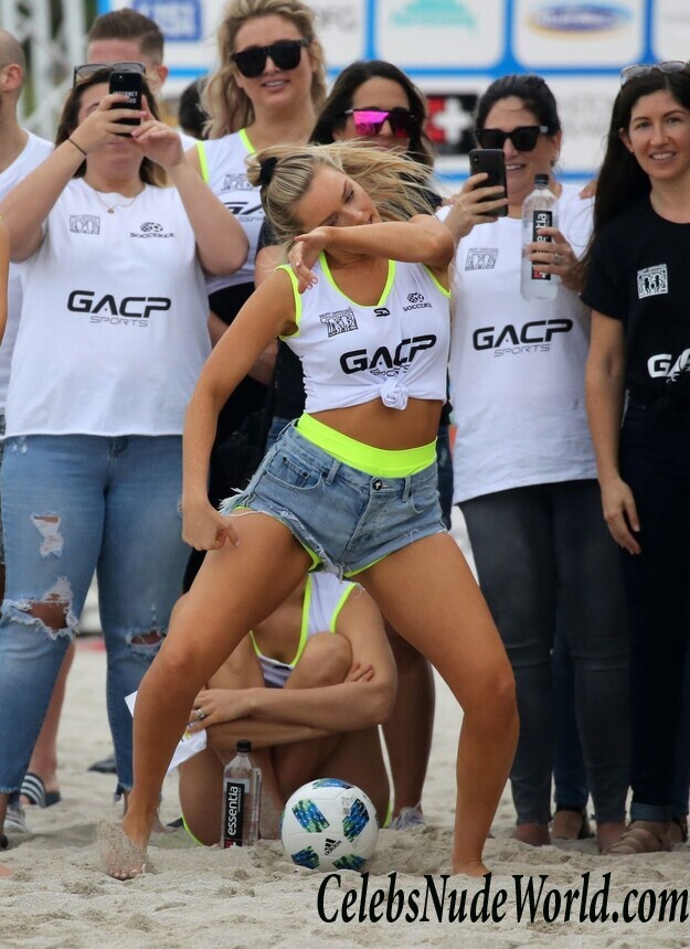 Camille Kostek Hot 61854