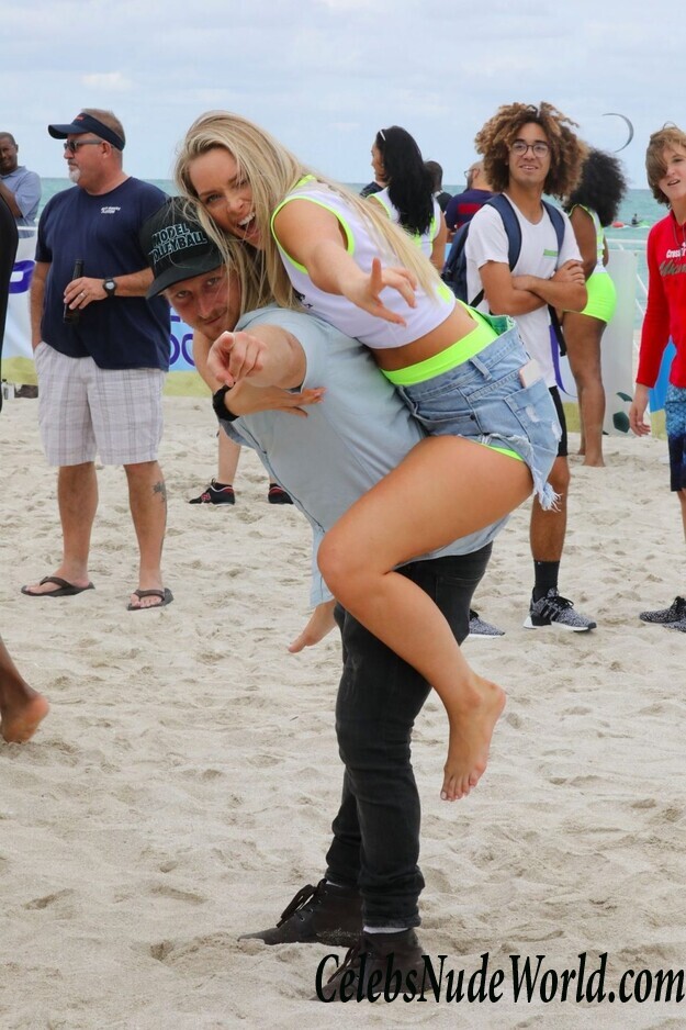 Camille Kostek Hot 61856