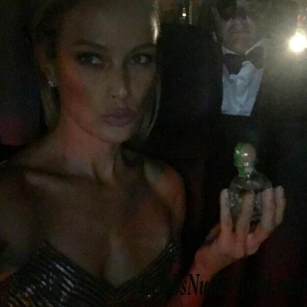 Braless Photos of Carolyn Murphy 62250