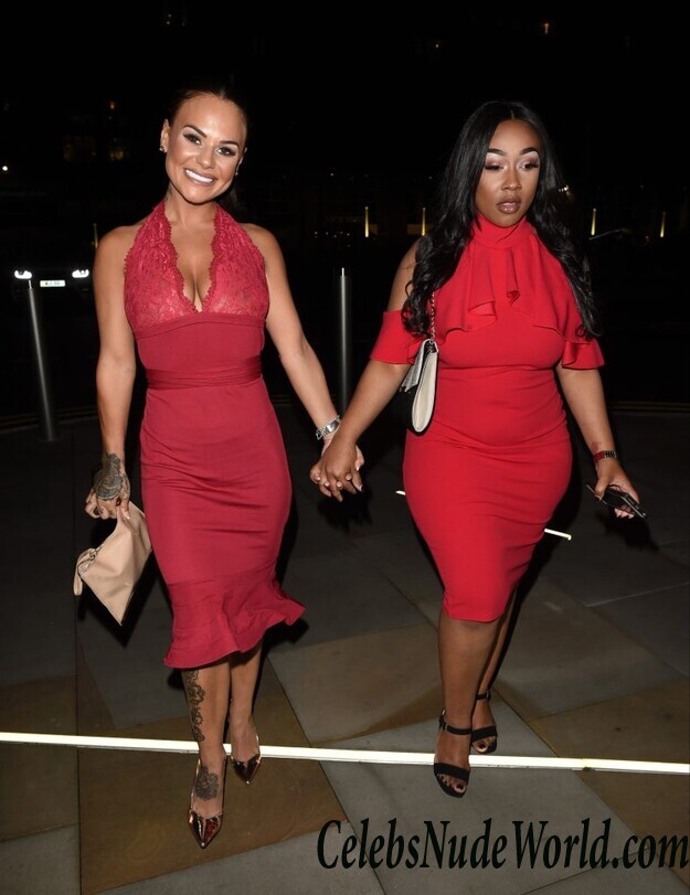 Chantelle Connelly Looks Really Great In Red 62638