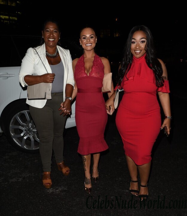 Chantelle Connelly Looks Really Great In Red 62648