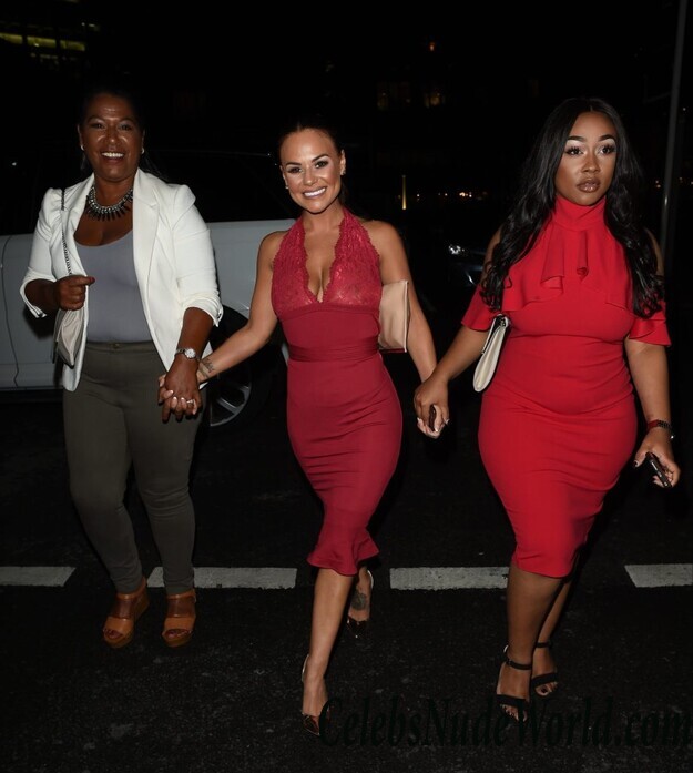 Chantelle Connelly Looks Really Great In Red 62651