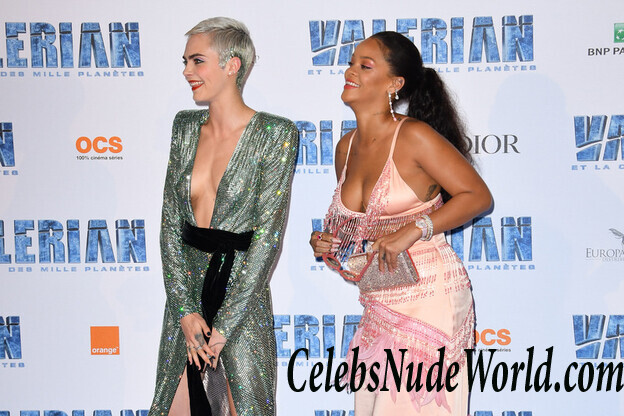 Cara Delevingne & Rihanna Sexy 63062