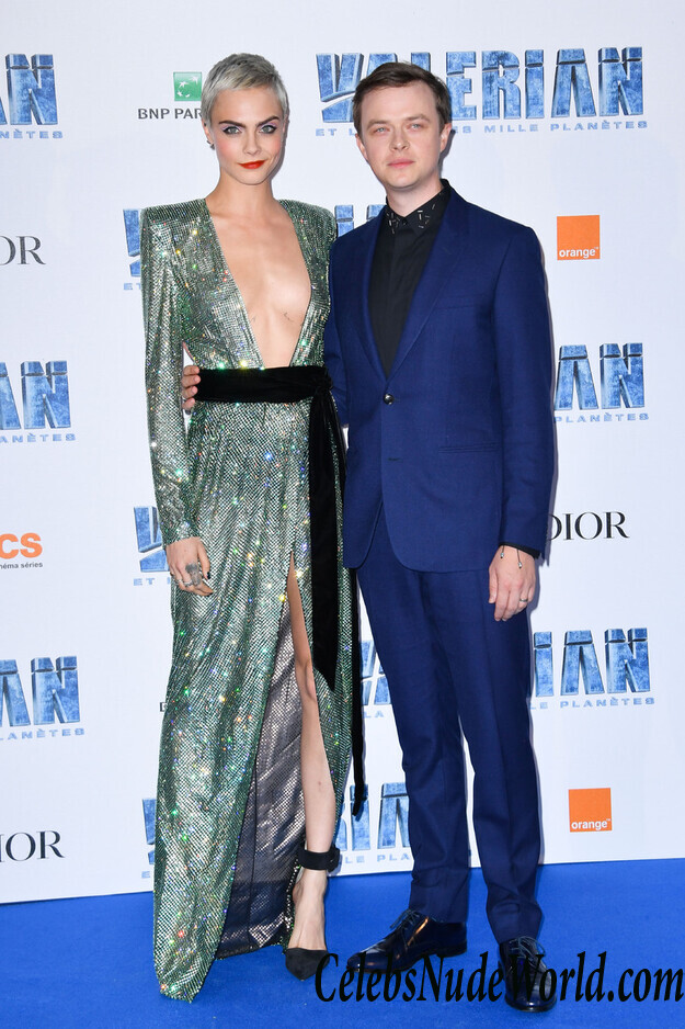 Cara Delevingne & Rihanna Sexy 63070