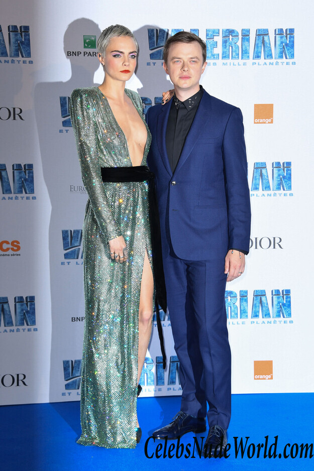 Cara Delevingne & Rihanna Sexy 63077