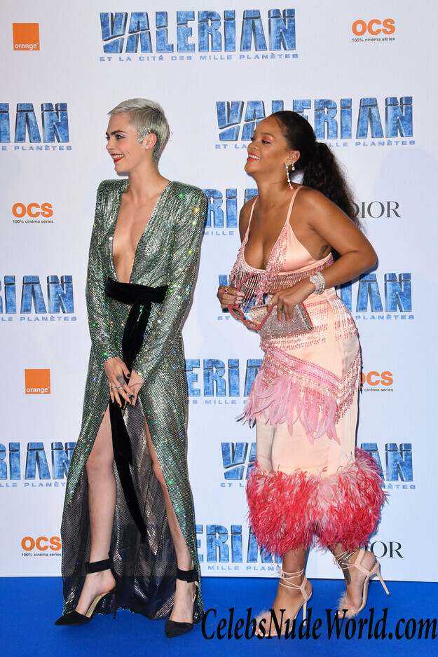 Cara Delevingne & Rihanna Sexy 63078