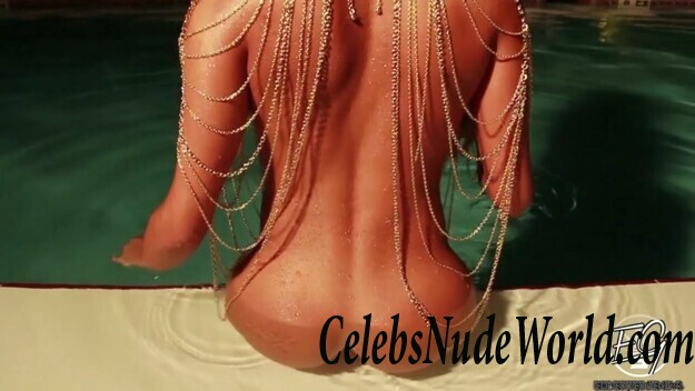 Brittany Renner Nude 63237