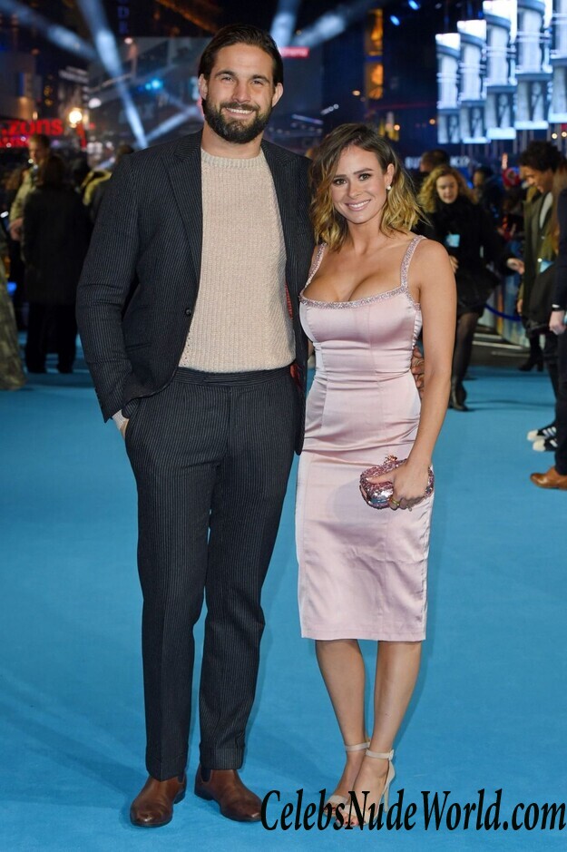 Camilla Thurlow Cleavage 63298