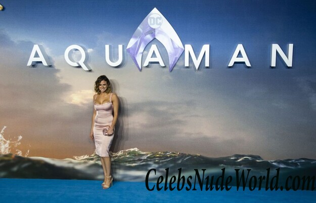 Camilla Thurlow Cleavage 63331