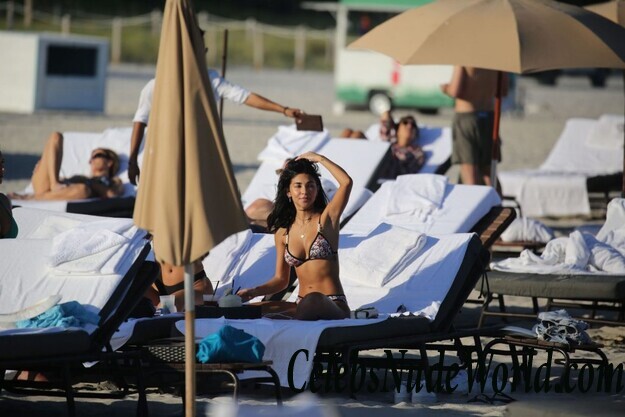 Chantel Jeffries Bikini 63450