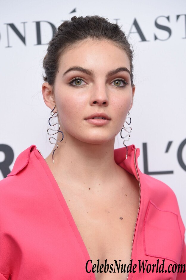 Camren Bicondova Sexy 63503