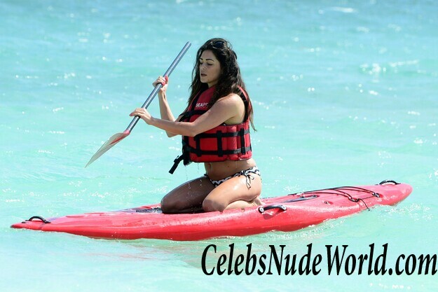 Casey Batchelor Flaunting Her Busty Body 64596