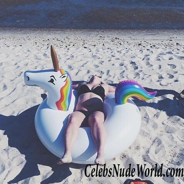 Chelsea DeScenna Sexy 64858