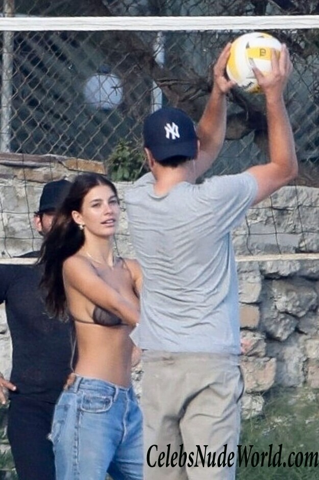 Camila Morrone Erotic 65020