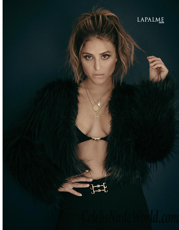 Cassie Scerbo Sexy 65231