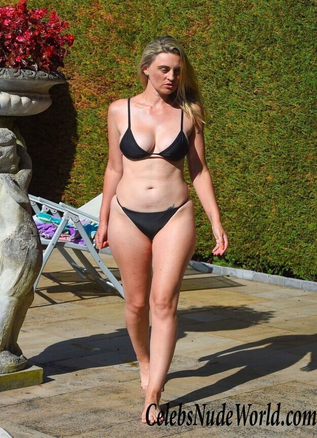 Carla Bellucci Bikini 65579