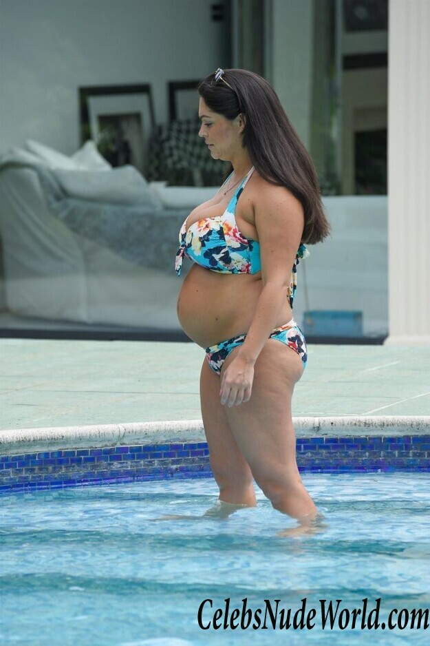 Casey Batchelor Sexy 65600