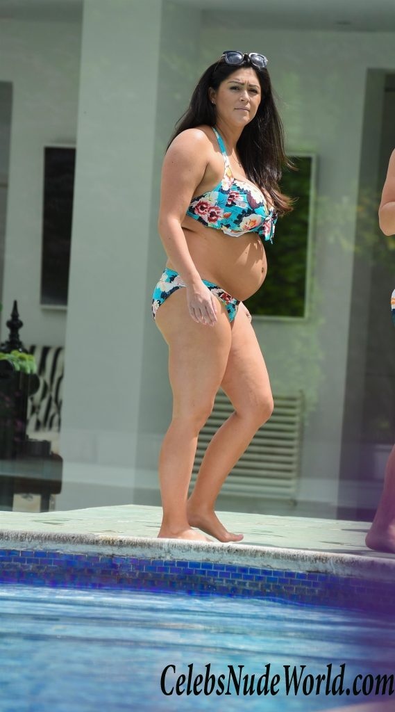 Casey Batchelor Sexy 65609