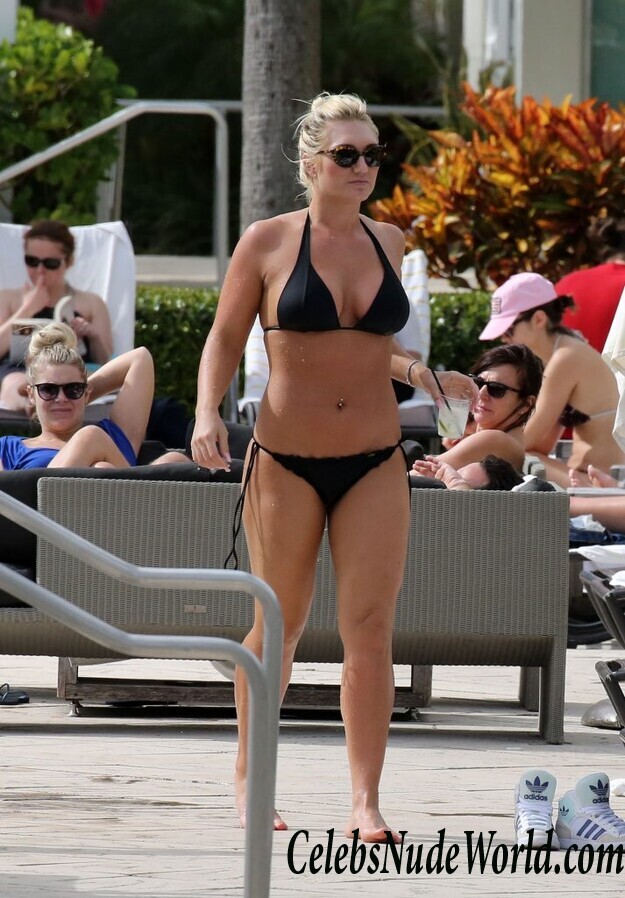 Brooke Hogan Bikini 65822