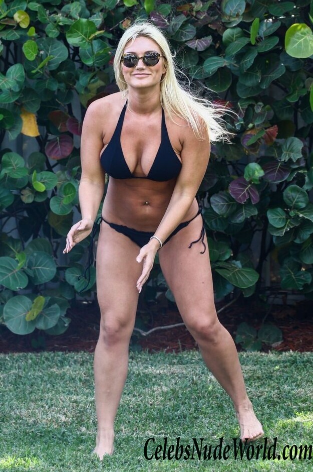 Brooke Hogan Bikini 65854