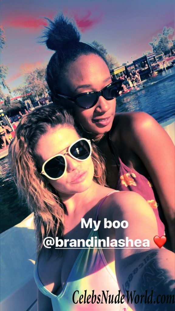 Chanel West Coast Sexy 65903