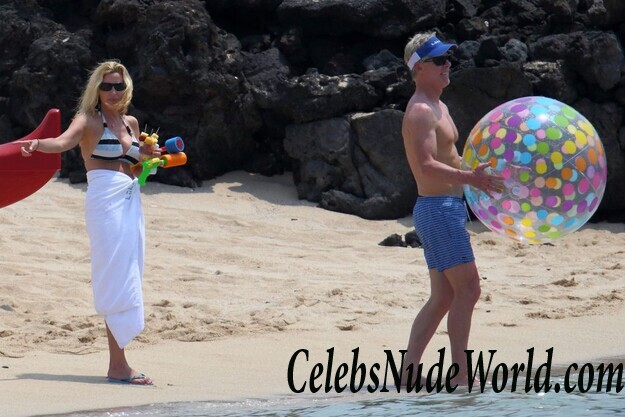 Camille Grammer Sexy 65949