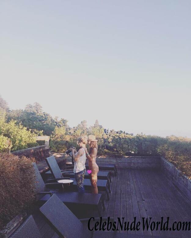 Nude Photos of Charisma Carpenter 66036