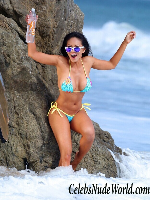 Pics in bikini of Caya Hefner 66334