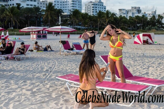 Claudia Romani & Lauren Francesca Bikini 67427